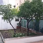 Centrale Con Giardino Segreto