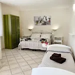 La Maison One B&B