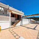 Oikia Vacanze S Cesarea Casa Rosa Su