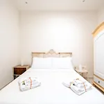 La Favorita Holiday House