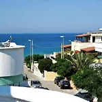 Incantevole Attico Vista Mare - Teresa Houses