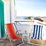Incantevole Attico Vista Mare - Teresa Houses