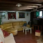 Casa Vacanze Villa Tiziana Chalet Di Campagna