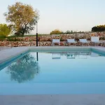 Trullove - Enjoy The Saltwater Pool