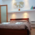 Conte Cavour Apartment