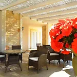 Villa Rosa Candida