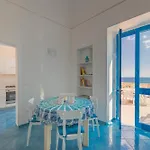 Marine Rivedelsalento, Casa Vista Mare A Castro