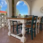 Villa Connie
