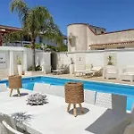 1 Bedroom Awesome Home In Leporano