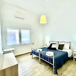 Villa Vista Mare Con Giardino E Parcheggio