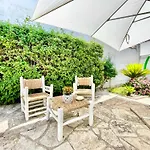 Villa Vista Mare Con Giardino E Parcheggio