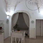 Civico 8