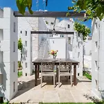 Campanile Apartment With Terrace By Wonderful Italy