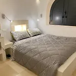 New Shepherd House, Carovigno, 2 Adults + 1 Child