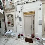 Maison Chloe Perla Blanche