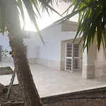 Villa Falesia, Capitolo, Monopoli