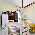 Five Sea View Apartments - By Click Salento