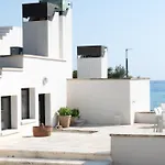 The White Salmon, A Dream Of Architecture 30 Steps From The Sea
