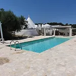 Ostuni, Trullo Laveneziana Per 8 Ospiti Intera Struttura Con Piscina Esclusiva