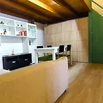 The Wooden Loft - Bari Centro
