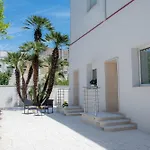 Magnifica Suite Con Giardino Nel Centro Lecce
