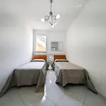 Oikia Vacanze S Cesarea Casa Rosa Giu