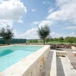 Trulli Siamesi - Private Pool