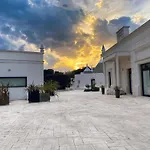 Vita Vivet Guest House