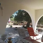Trullo Alessandro E Villa Raffaela