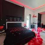 La Perla Luxury Room