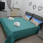 La Petite Maison