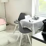 Ml Apartments