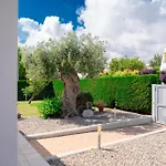 Villa Rosa - Holiday Home