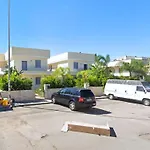 Nice Apartment By The Sea