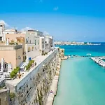Nice Apartment By The Sea