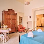 Palazzo Scarciglia
