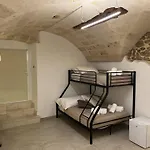 La Valigia Sul Letto