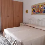 Appartamento Porto Cesareo Primo Piano In Centro