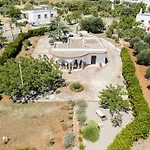 Marie Maison Salinola