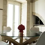 Ulivi Bianchi Luxury Home In Puglia