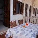 Lmholiday Seaview Apartment