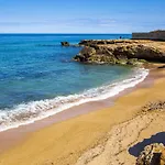 A Due Passi Dal Mare