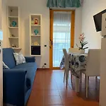A Due Passi Dal Mare