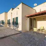 Casina Farnarari By Barbarhouse