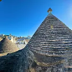 Trulli Moon
