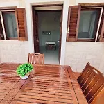 Lmholiday Seaview Apartment