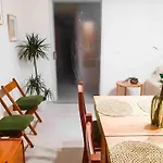 The Green House Suite & Apartment