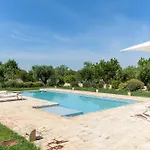 Charme Ostunese Con Piscina By Wonderful Italy