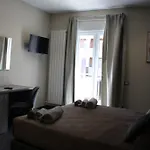 Dimora Gyuesy Affittacamere - Mini Appartamenti