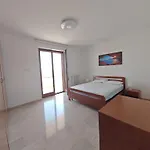 Costamagno House Howme